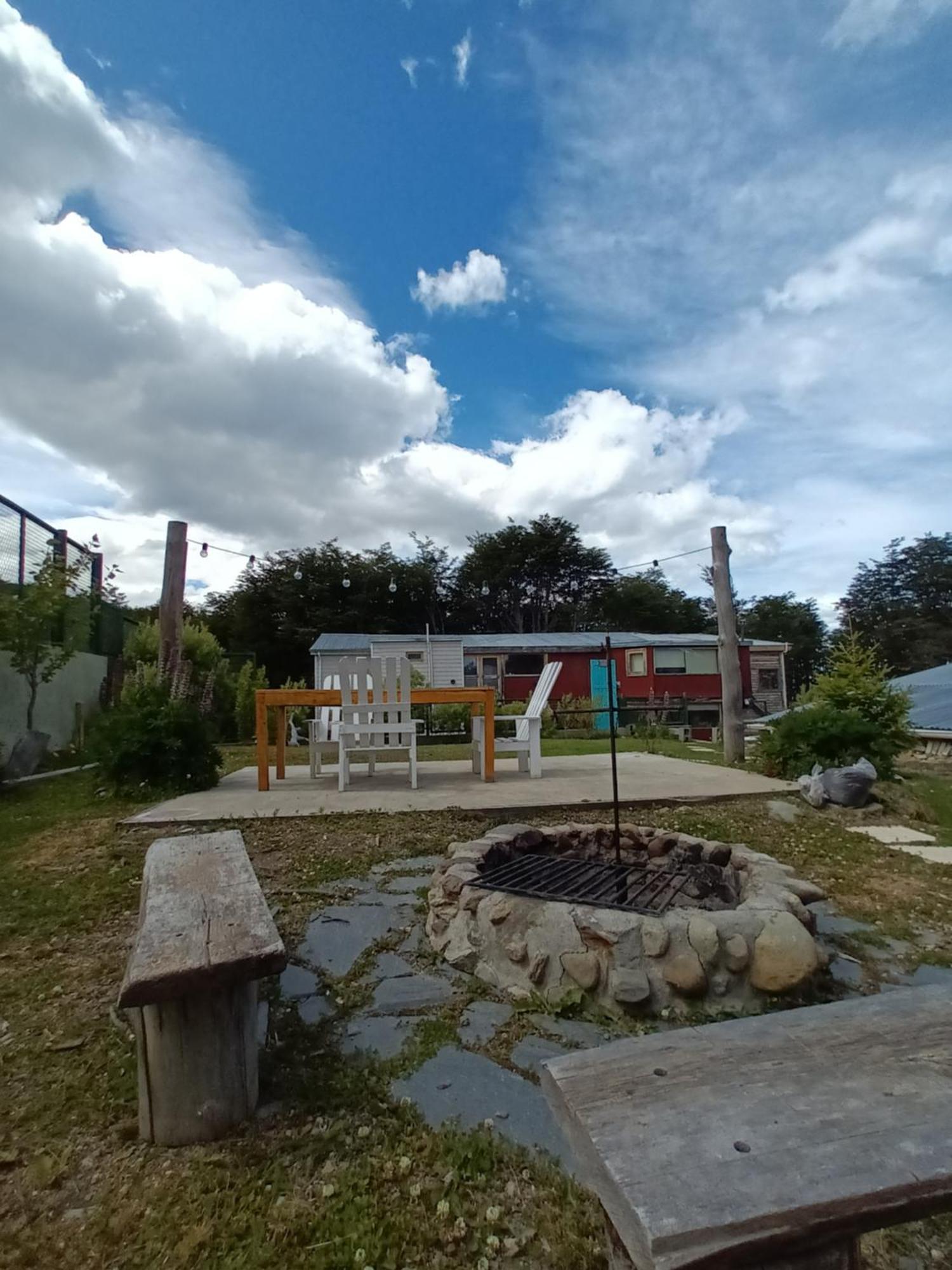 Buenavida Guesthouse Ushuaia Exterior photo